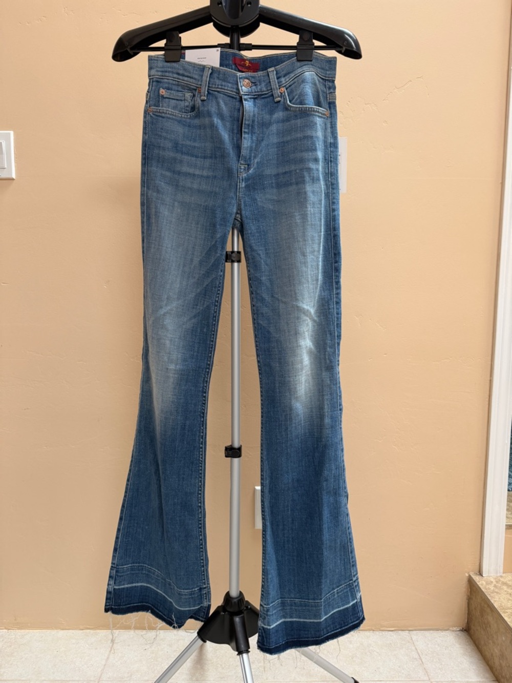7 for all Mankind Women’s Blue Denim Ginger Flared Jeans